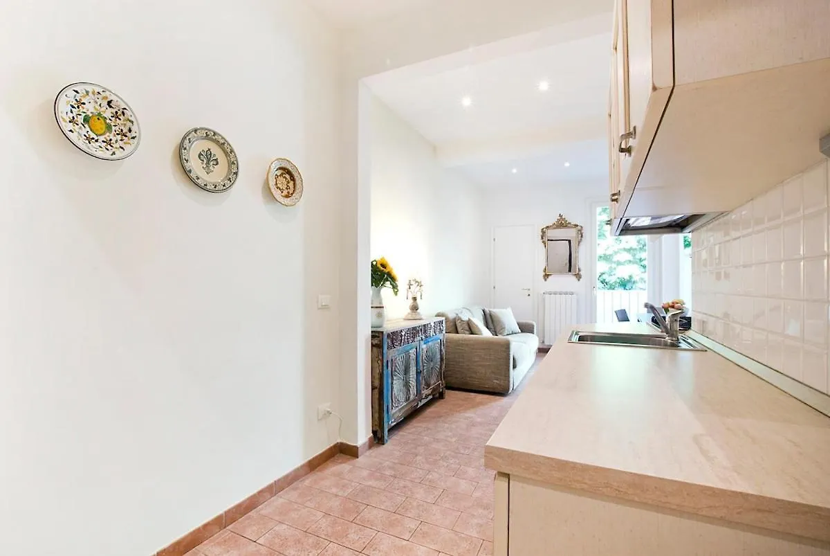 Romantic Hideaway 5 Min Walk From Central Station Florence Italy