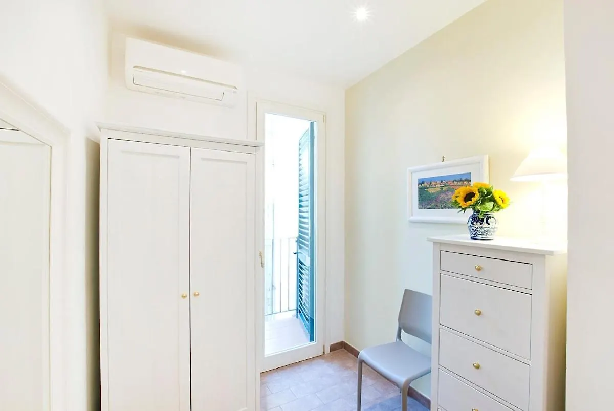 Romantic Hideaway 5 Min Walk From Central Station Florence